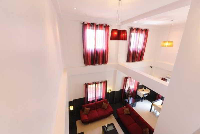 Inn Луанда Екстериор снимка
